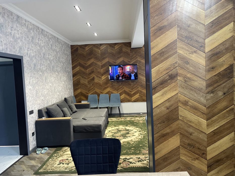 Продается дуплекс квартира (не монсарда) напротив Экобазар