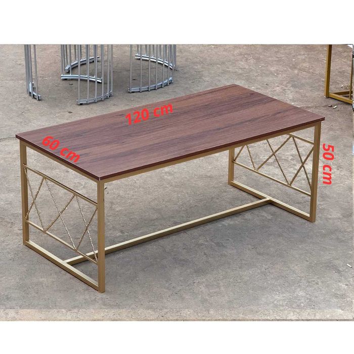 Журналний стол сифатли, стиле лофт