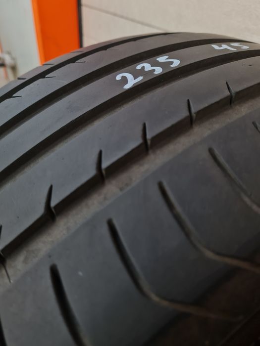 Летни гуми 2 броя VRRDESTEIN Ultrac 235 45 R17 дот 0614