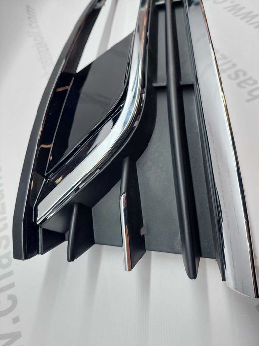 Решетки в броня VW PASSAT B7 /2010-2015/ Пасат б7