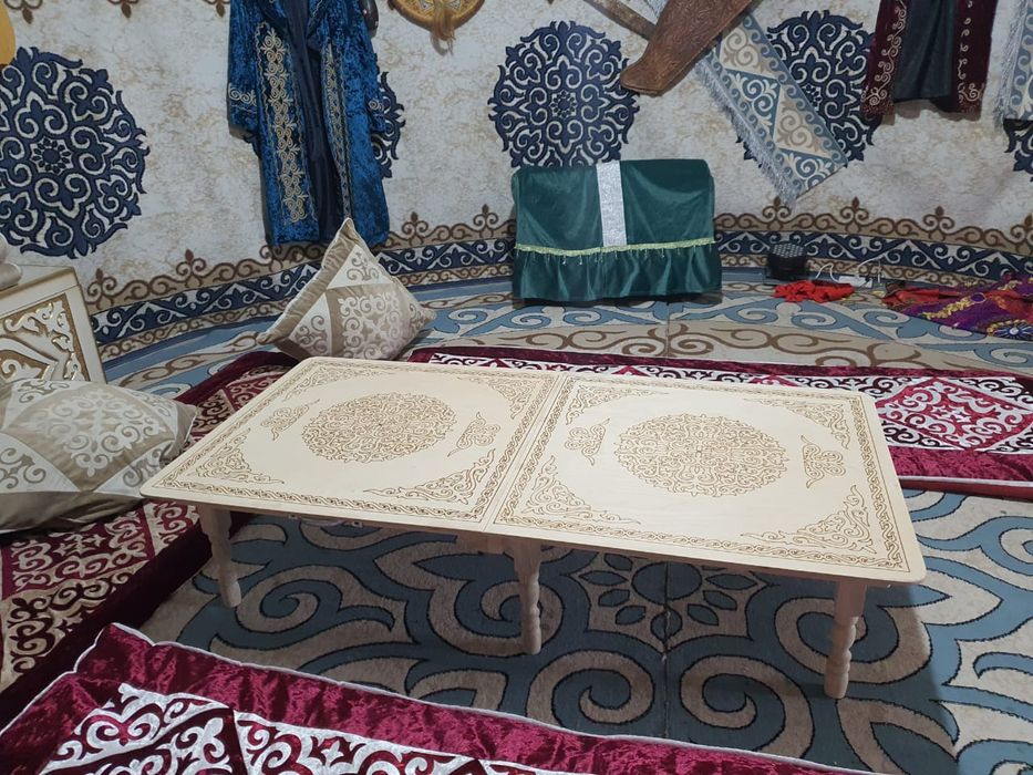 Казахские столы трансформеры. Прайс в описании