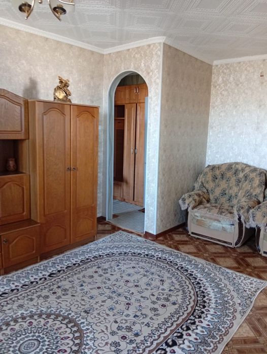 Продам 3 - комнатную квартиру