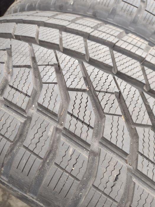 Нови 2бр.225/55/17 Falken HS02 pro dot2525