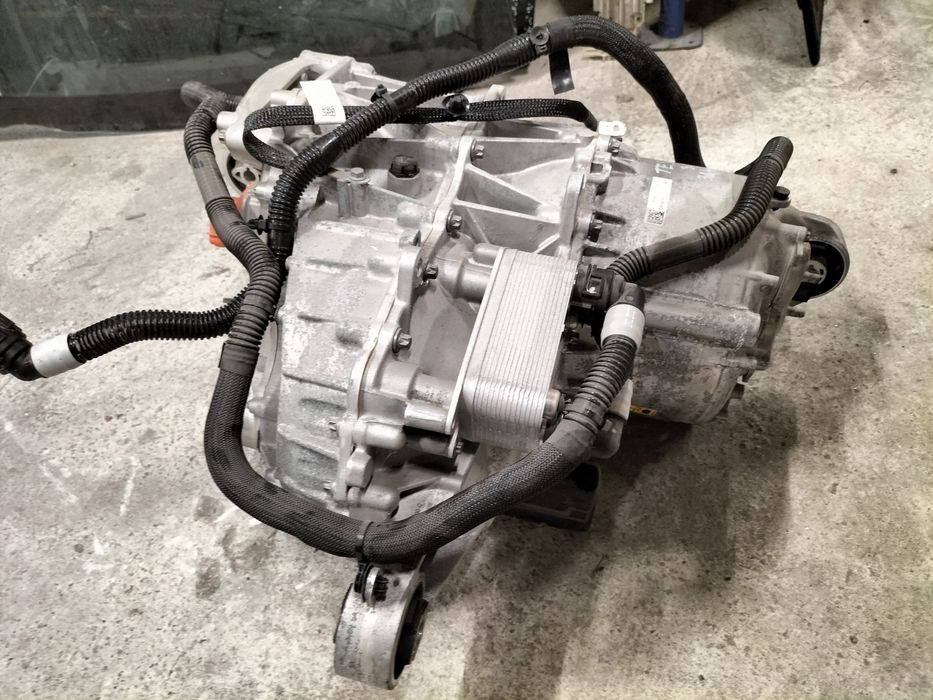 Заден електромотор Tesla Model 3 Highland /Тесла Модел 3 2024г