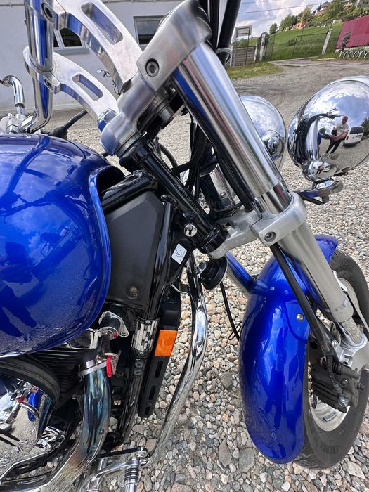 Suzuki Marauder VZ 800