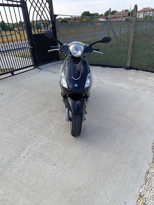 Скутер piaggio PLY