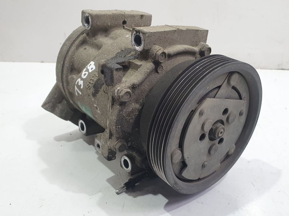 Compresor clima ac 8200117767 Dacia Logan 1 (2004 - 2008) 1.6 mpi K7M710