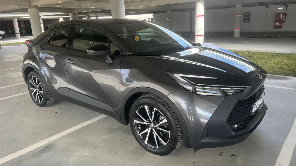 Toyota C-HR Toyota C-HR 1.8 HEV 140 CP 4x2 CVT Dynamic
