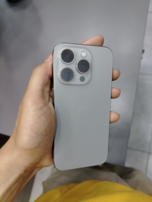 IPhone 15 pro 128 sotiladi