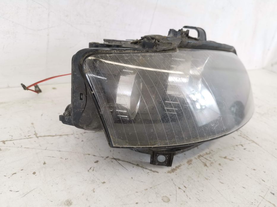Десен фар с Bi Xenon / Desen far s Bi Xenon Audi A4 B6 [ - ] Оригинале
