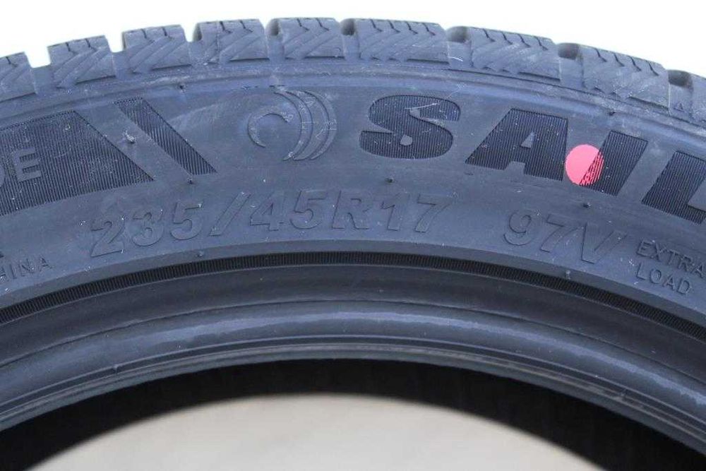 Anvelope iarna noi 235/45R17 97V XL, Sailun