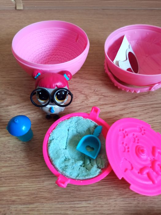 Лот Lol  играчки