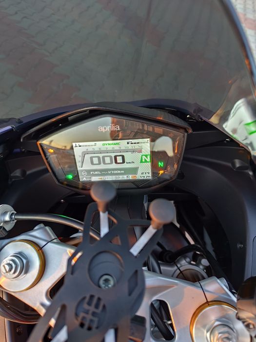 Aprilia RS660 2021 proprietar ( nu Honda, Yamaha, Suzuki, Kawasaki)