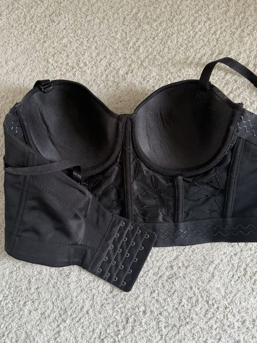 Елегантен топ бюстие с камъни S