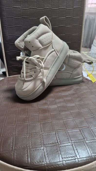 Детская обувь на 32 или на 33 подойдёт