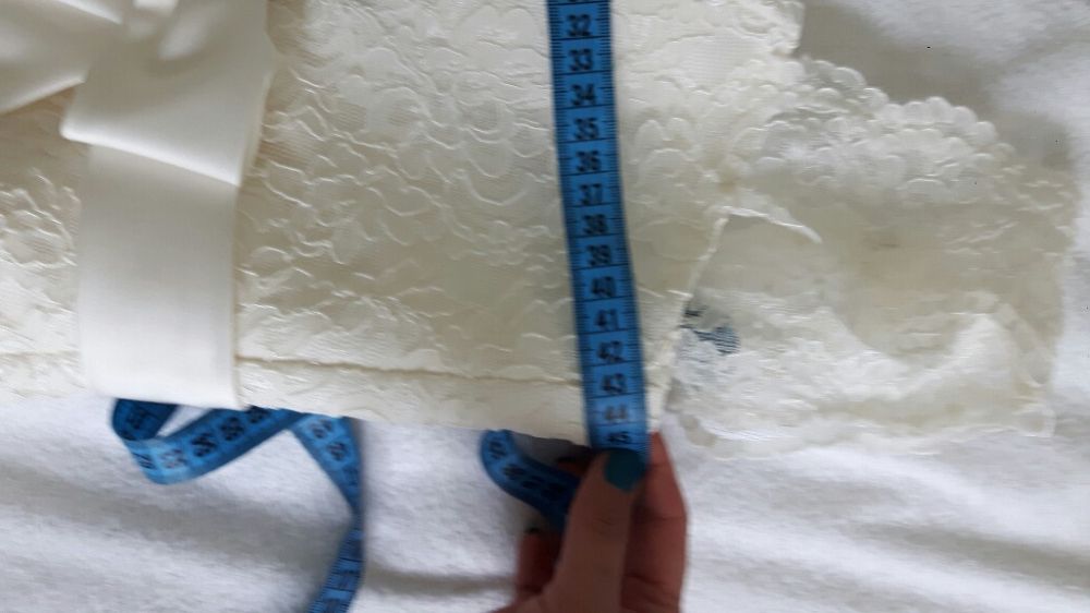 Rochie de mireasa tip sirena