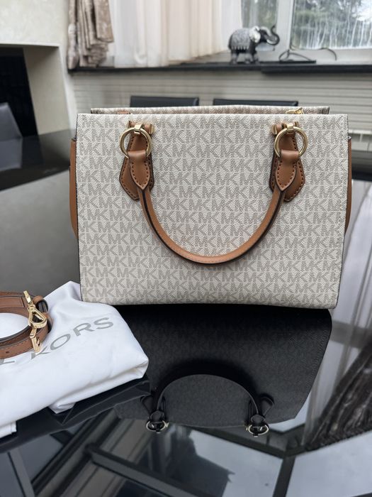 Michael Kors дамска чанта