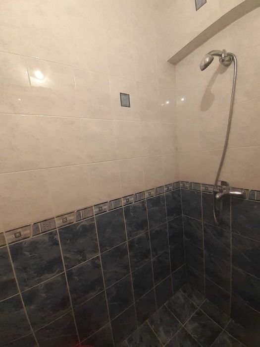 Дава се под наем Двустаен апартамент в Шумен, Херсон - 65 кв.м за 278.97 € - Снимка #4