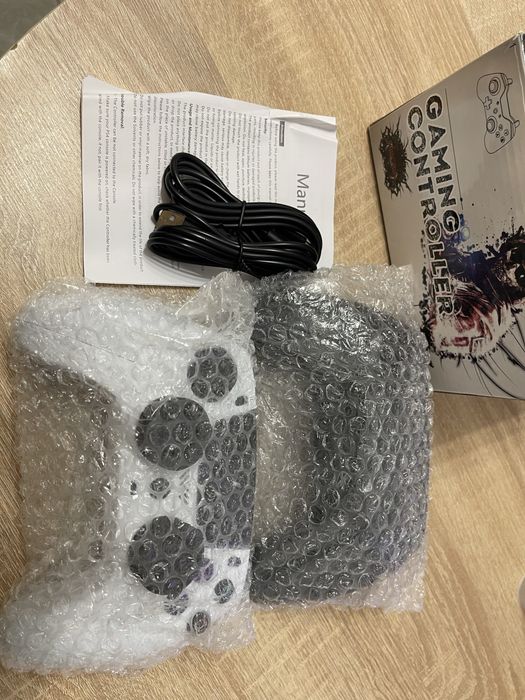 Комплект 2 бр. Безжични джойстици / контролери за PS4 / PC (RGB подсветка)