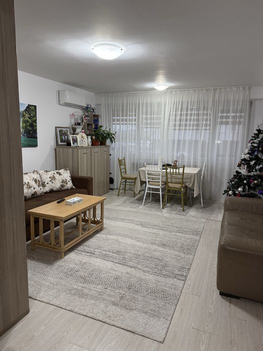 Vand apartament 2 camere