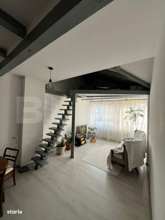 Apartament 4 camere, 100 mp - zona Zavoi — fotografia 1