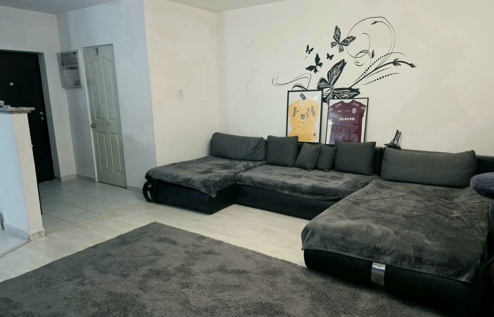 Apartament 76 mp 3 camere str Tineretului nr 1