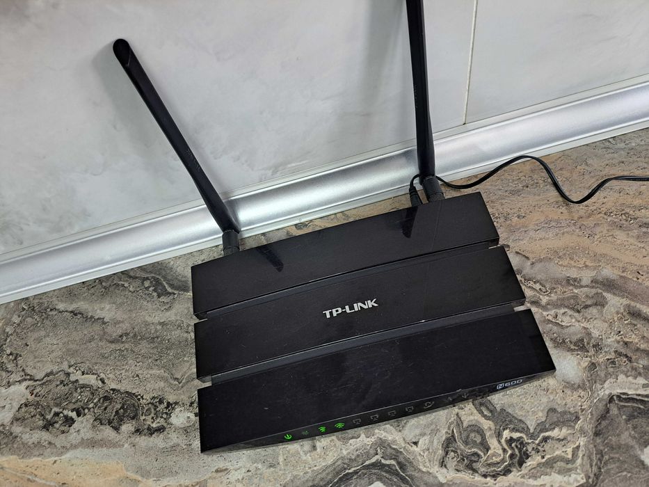 Wi-Fi роутер TP-LINK TL-WDR3500
