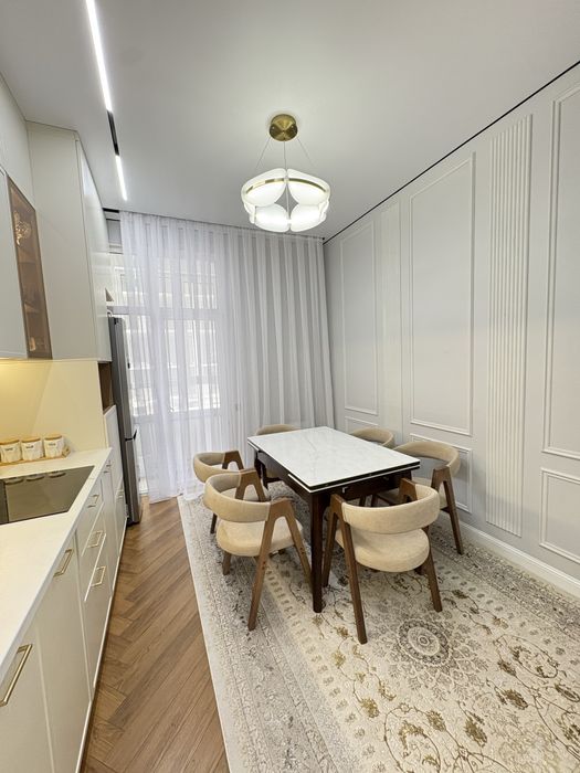 Стол стулья для кухни