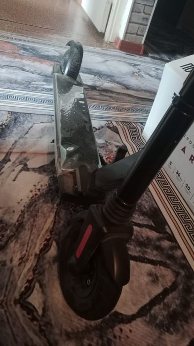 Продам электрический самокат