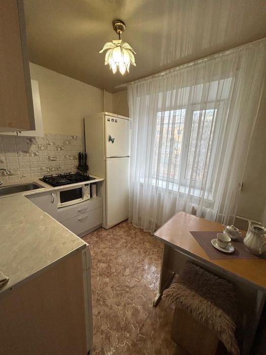 Сдам 1 комнатную длительно