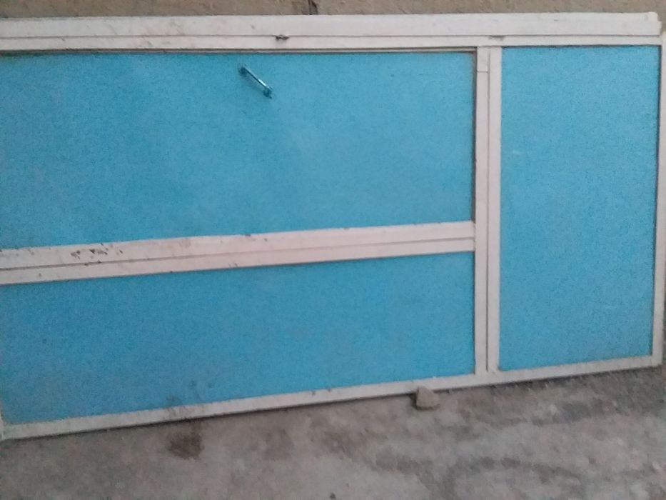 Дарвоза сотилади.