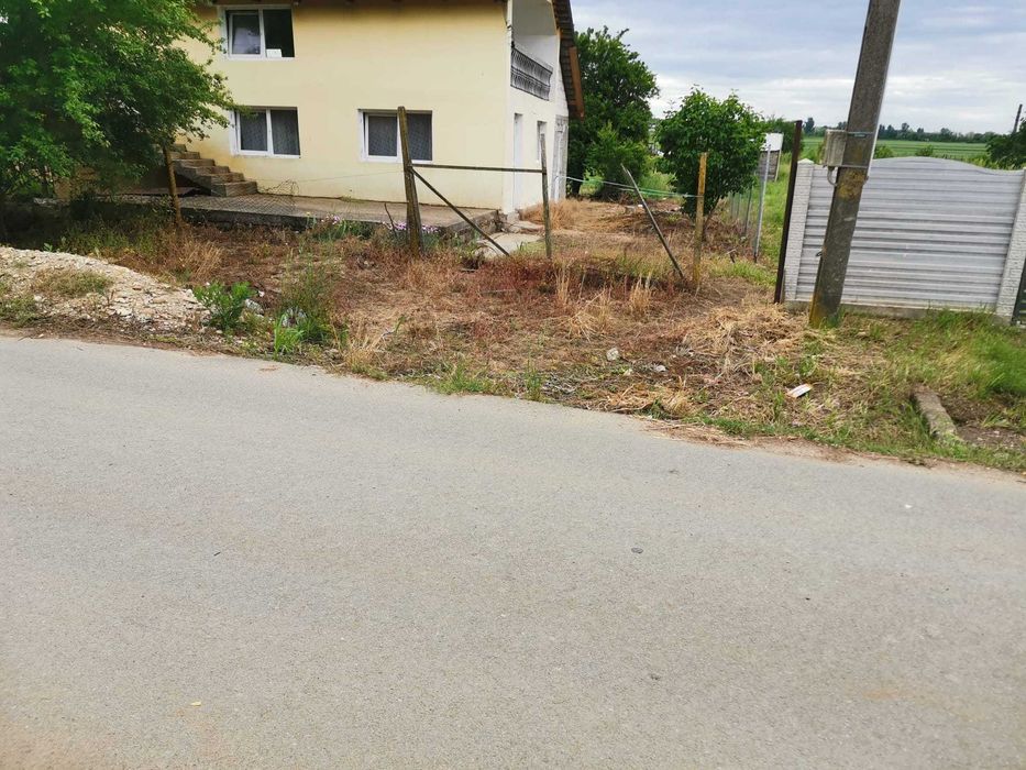 Casa de vanzare in Filiasi judetul Dolj - teren 1800 mp