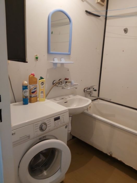 Сдается 1 комнатная 5 мкр