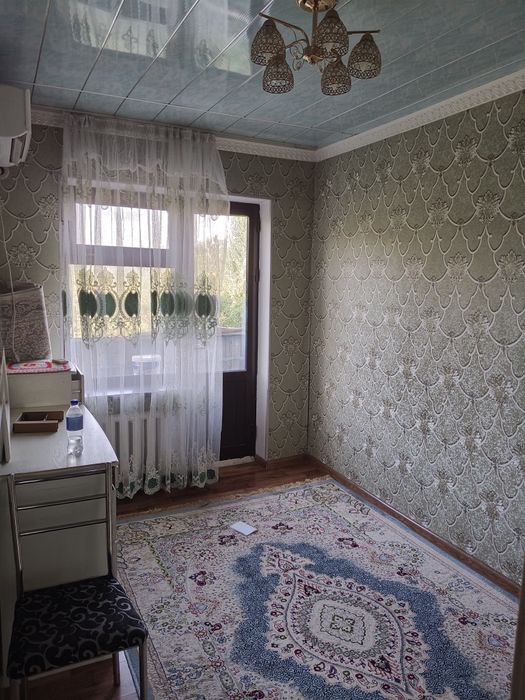 Продам квартиру 3 комнатную