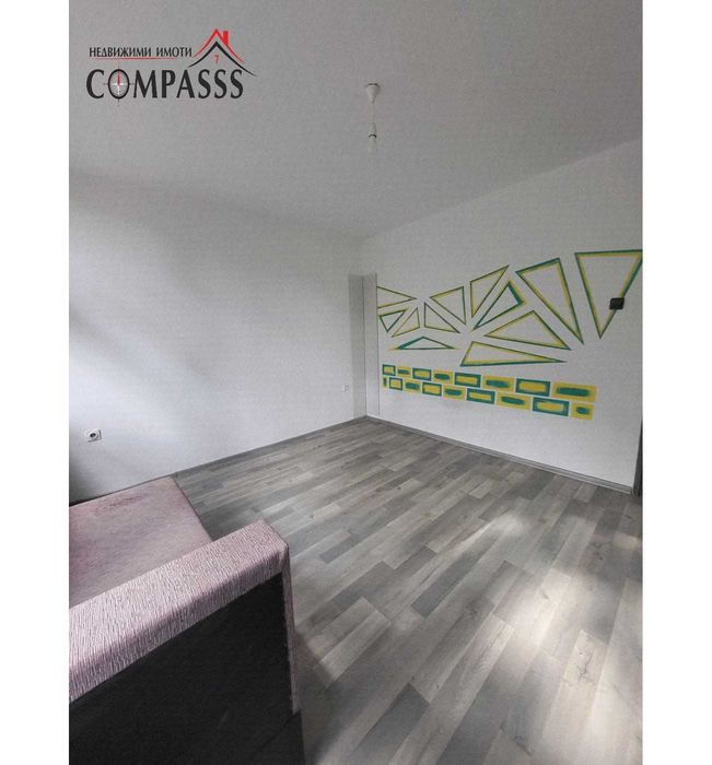 Продава се Тристаен апартамент в Добрич, Център - 83 кв.м за 1076 €/кв.м - Снимка #6