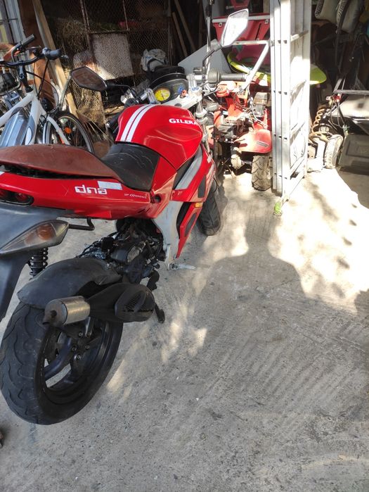 Piaggio Gilera Dna