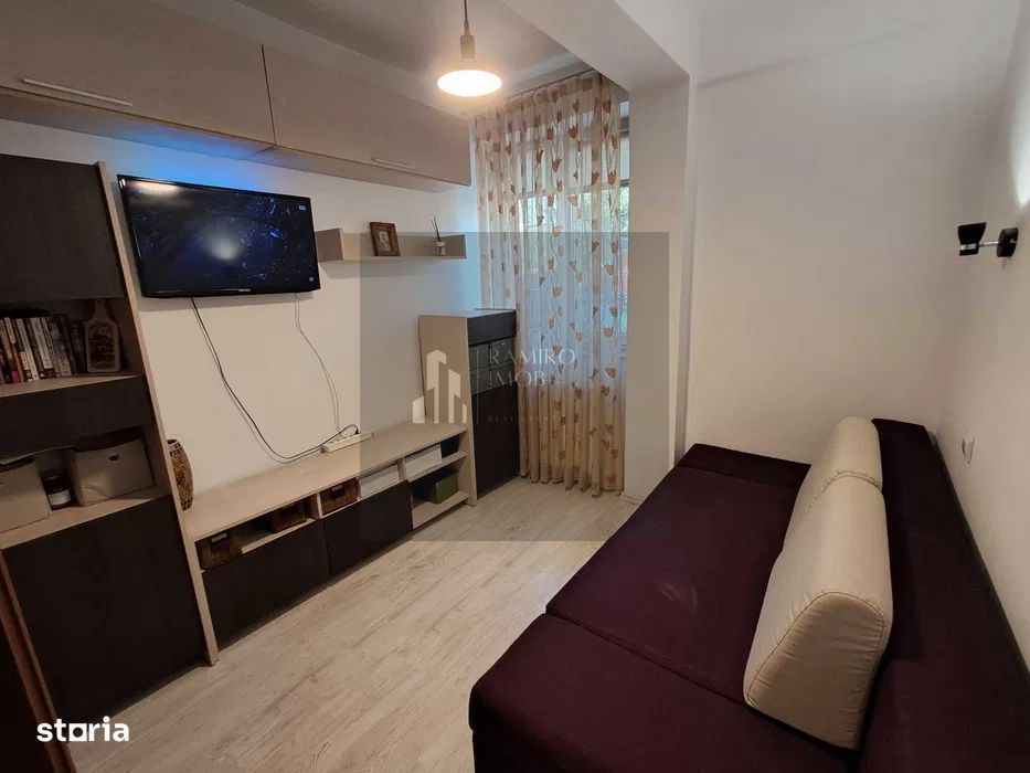 Apartament 2 camere, Aparatorii Patriei, curte proprie, centrala