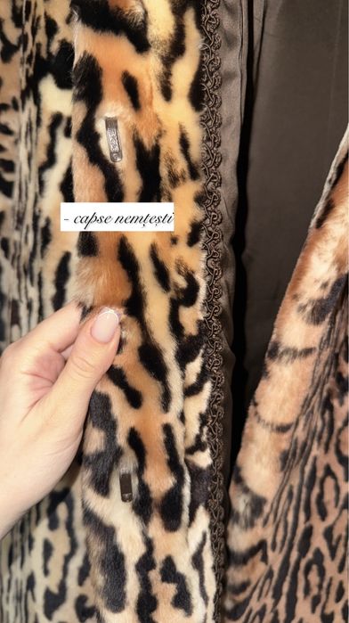 Palton din blana naturala, imprimeu leopard, marime 46-48 XXL