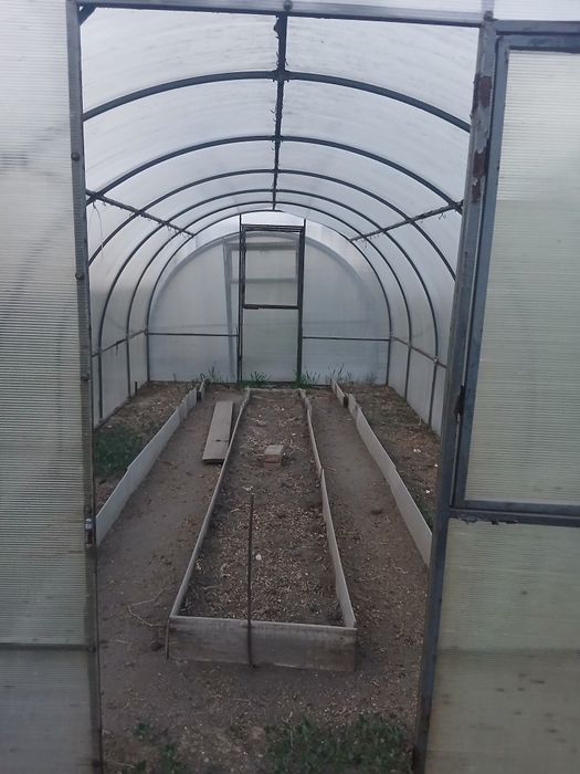 Продам теплицу 6 метровую.