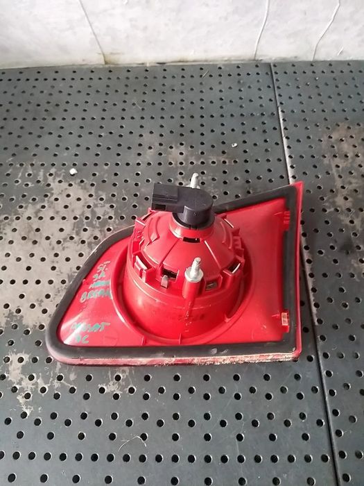 Stop tripla lampa stanga haion vw passat b6 3c 3c9945093