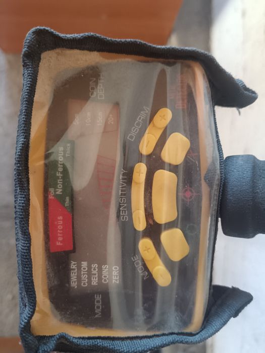 Продам металлоискатель