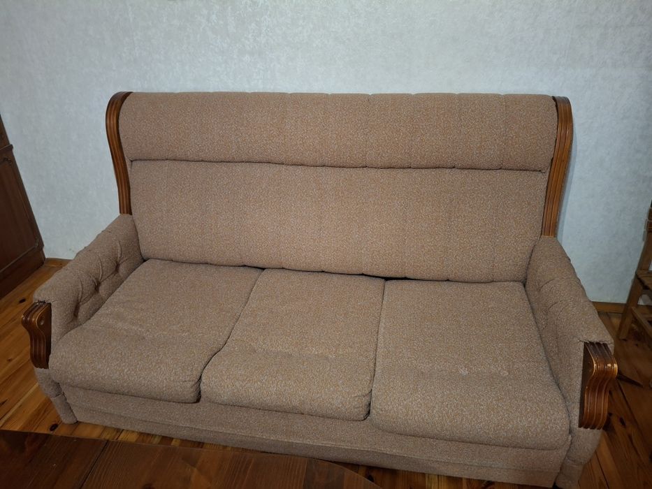 Продавам обзавеждане