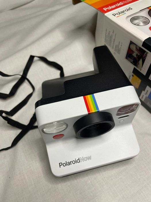 Polaroid Now - Aparat foto instant B&W