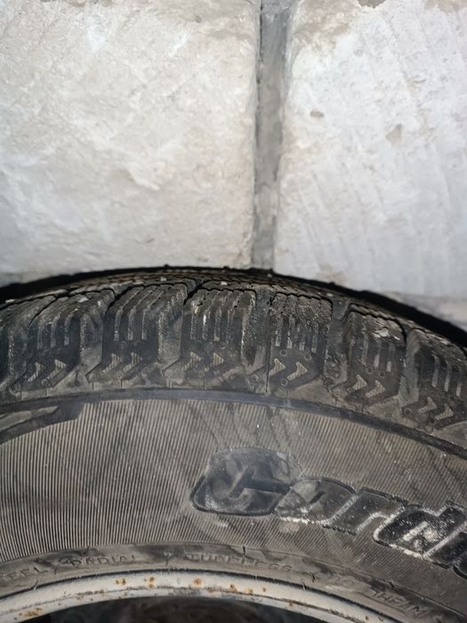 Зимние шины с шипами сатылады