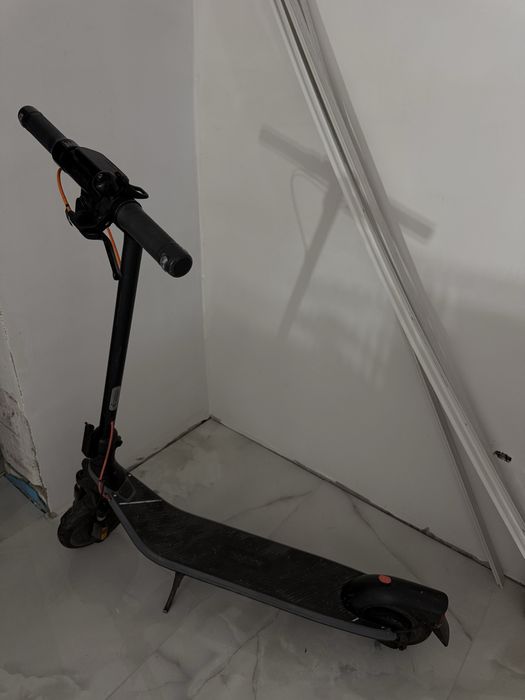 Trotineta electrica ninebot f2 plus