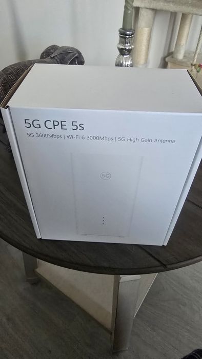 Router cartela  Huawei 5G CPE 5s NOU Cutie sigilata