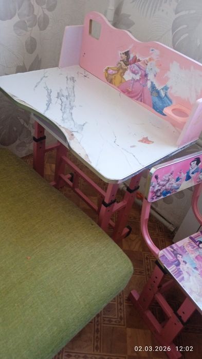 Детский столик со стулчиком б/у