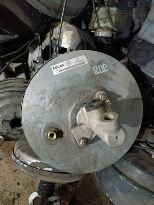 Продам цилиндр на мерс 202