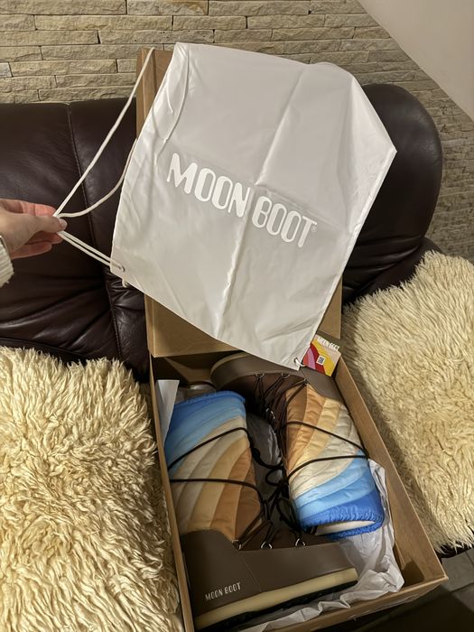 Cizme Moon Boot lungi