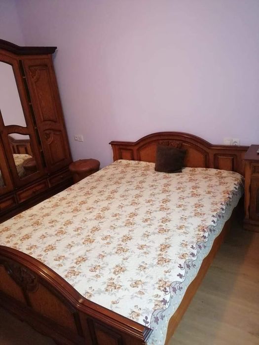Închiriez apartament două camere Florești